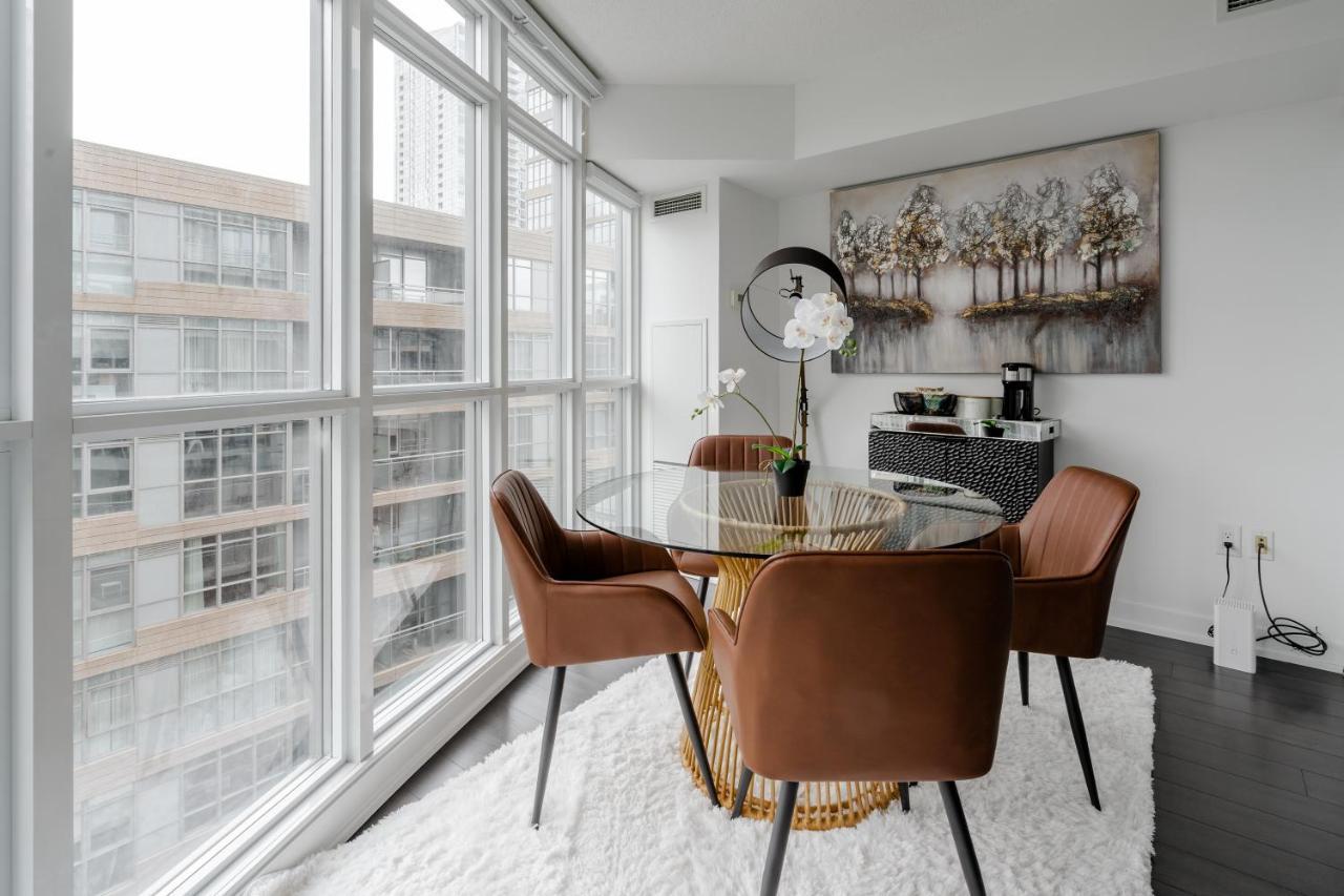 The Perfect Getaway Apartment Toronto Exterior photo